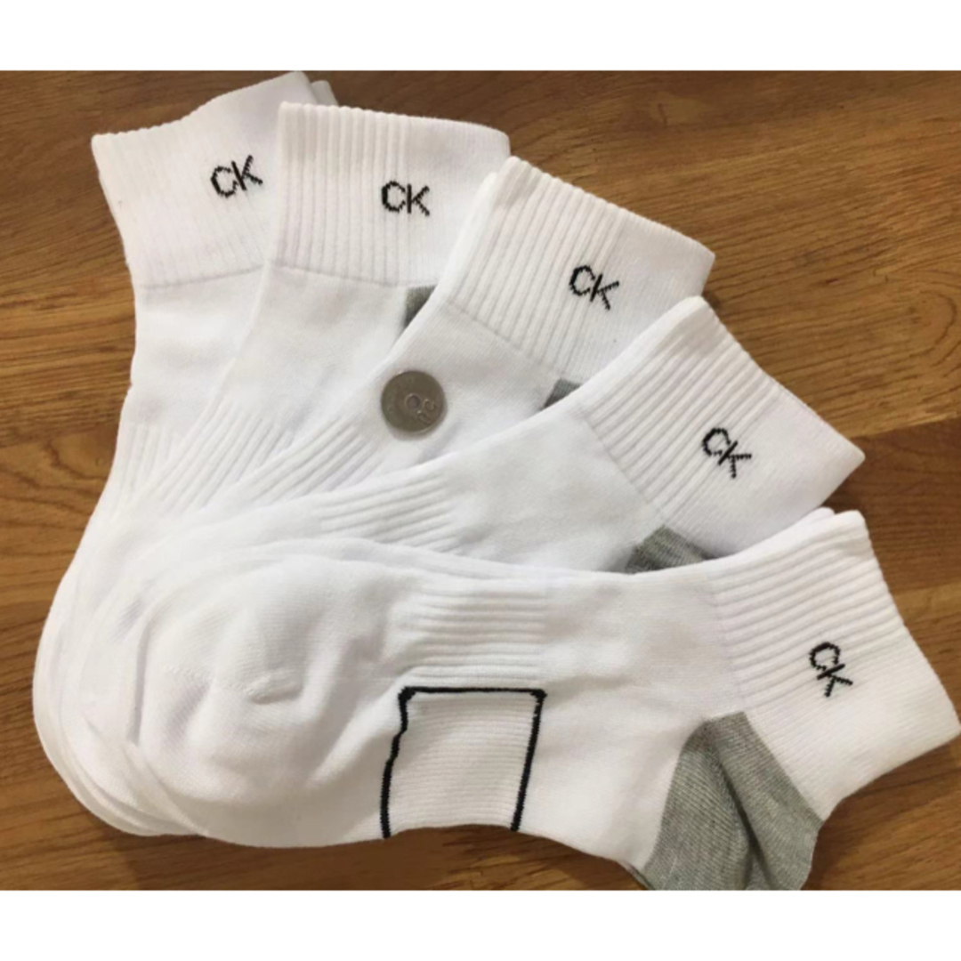 Calvin Klein(カルバンクライン)の新品ck  カルバンクライン メンズ靴下 5 足セット1255 メンズのレッグウェア(ソックス)の商品写真