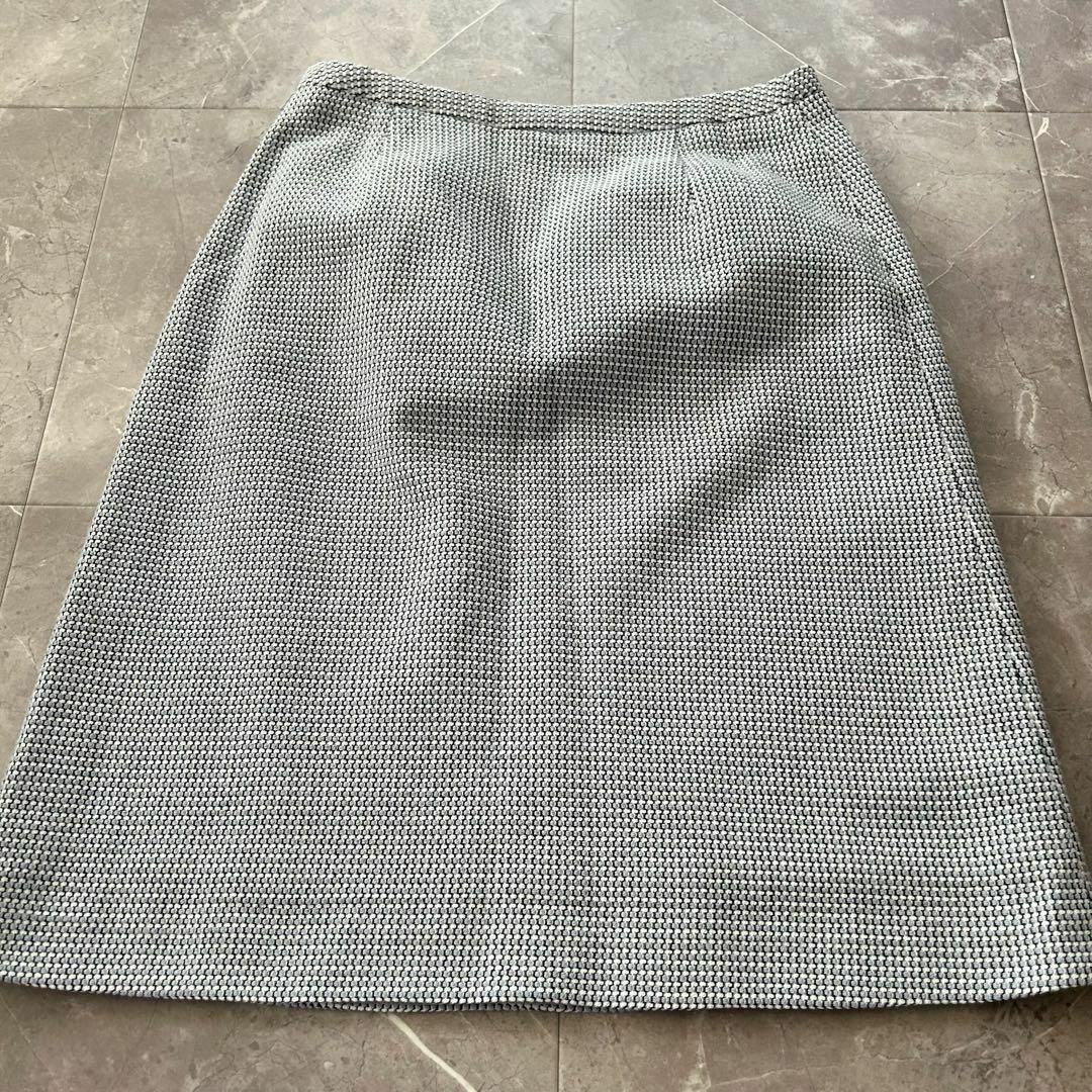 ハナエモリアルマアンローズ 台形スカート 美品 38 Mサイズ レディースのスカート(ひざ丈スカート)の商品写真