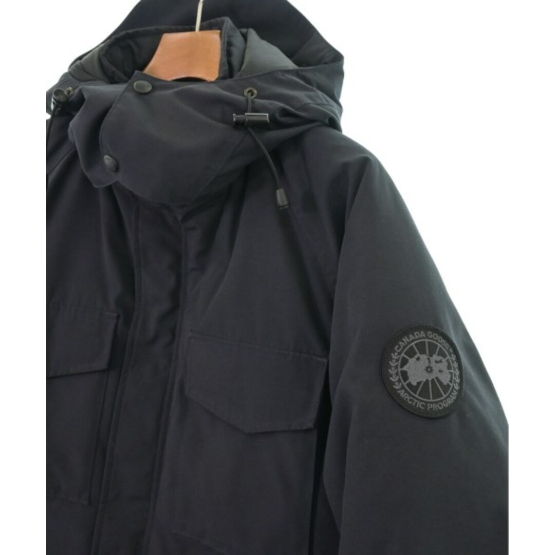 CANADA GOOSE(カナダグース)のCANADA GOOSE カナダグース ダウンジャケット/ダウンベスト M 黒系 【古着】【中古】 メンズのジャケット/アウター(ダウンジャケット)の商品写真