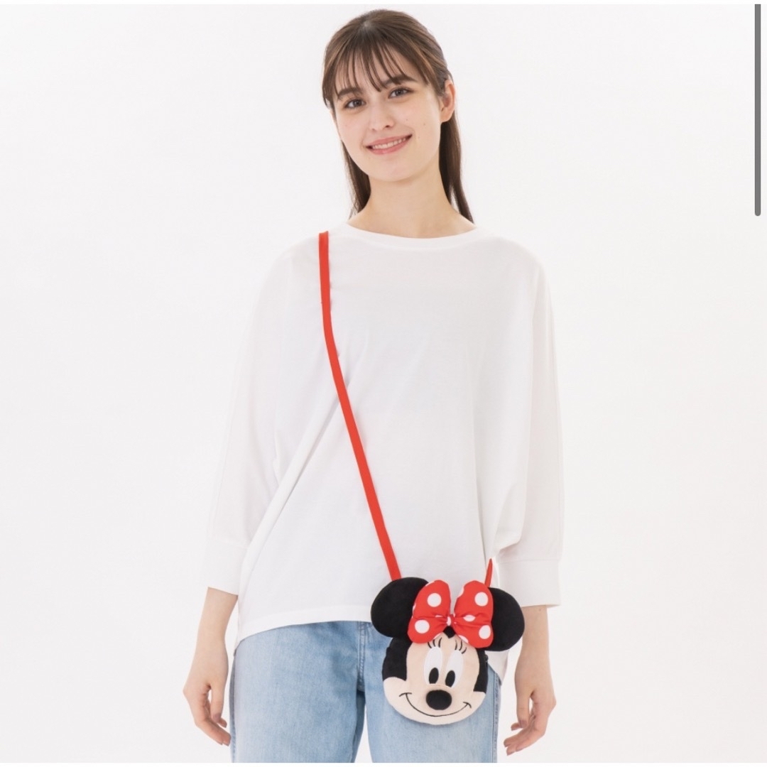 Disney(ディズニー)のDisney resort グッズ　ミニーちゃん ショルダーバッグ カチューシャ レディースのバッグ(ショルダーバッグ)の商品写真