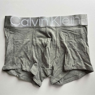 カルバンクライン(Calvin Klein)のカルバンクライン　メンズボクサー　M(S) グレー　ボクサーパンツ  男性下着(ボクサーパンツ)