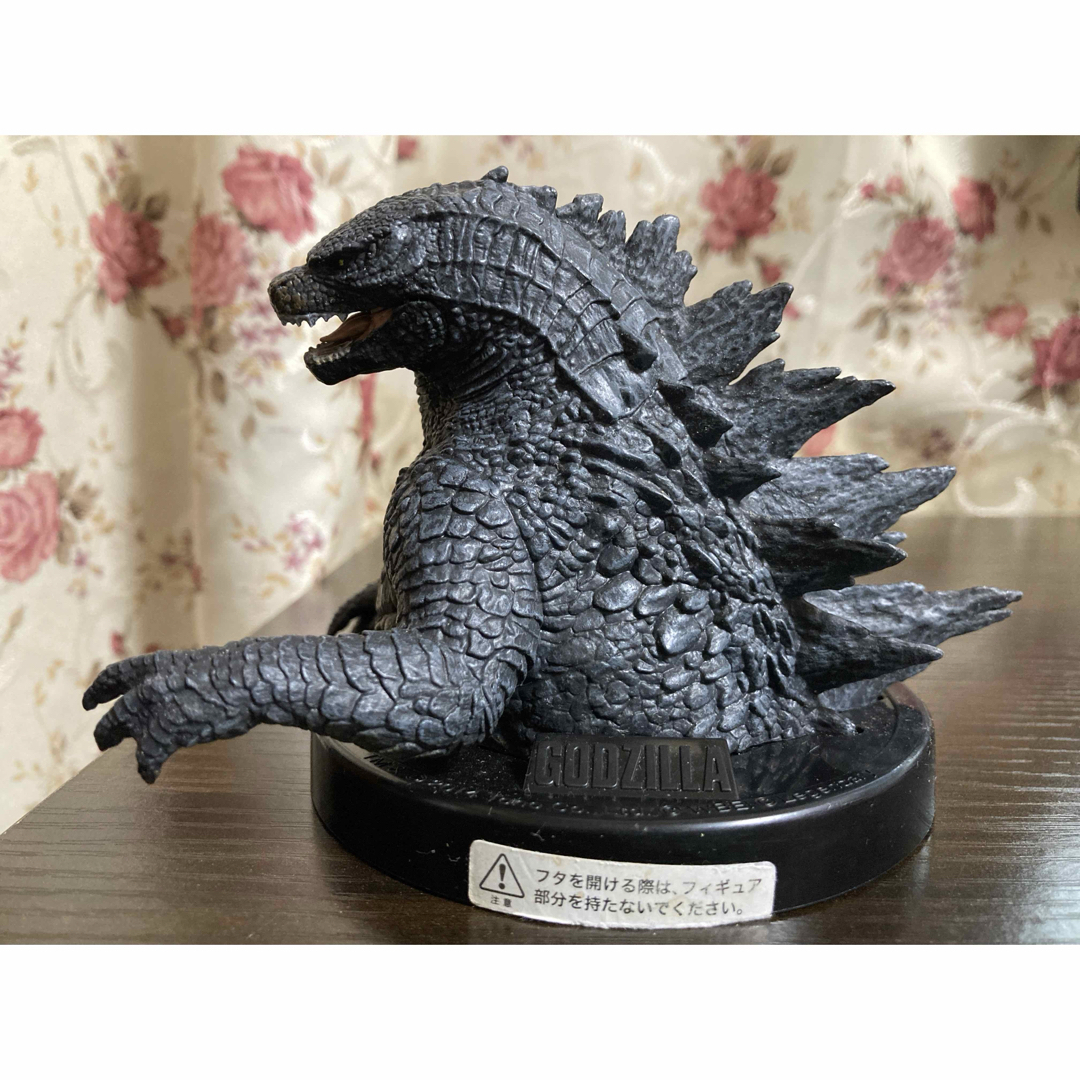 ゴジラGODZILLA フィギュア付きドリンクカップ ストロー付・下敷き ﻿ エンタメ/ホビーのフィギュア(SF/ファンタジー/ホラー)の商品写真