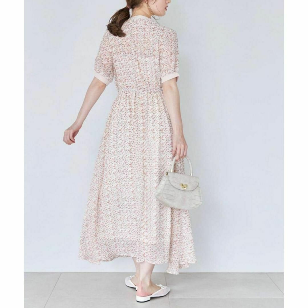 TOCCO closet(トッコクローゼット)の新品 春夏ドレス 配色ライン入りフラワープリントロングワンピース 花柄 半袖 レディースのワンピース(ロングワンピース/マキシワンピース)の商品写真