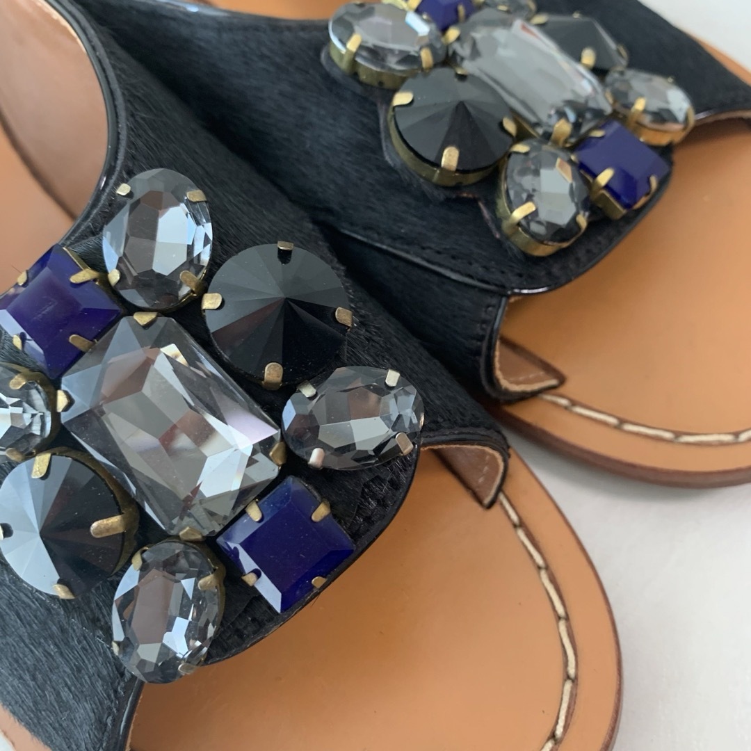 Marni(マルニ)のマルニ　ブラックハラコ　ビジュー　サンダル レディースの靴/シューズ(サンダル)の商品写真