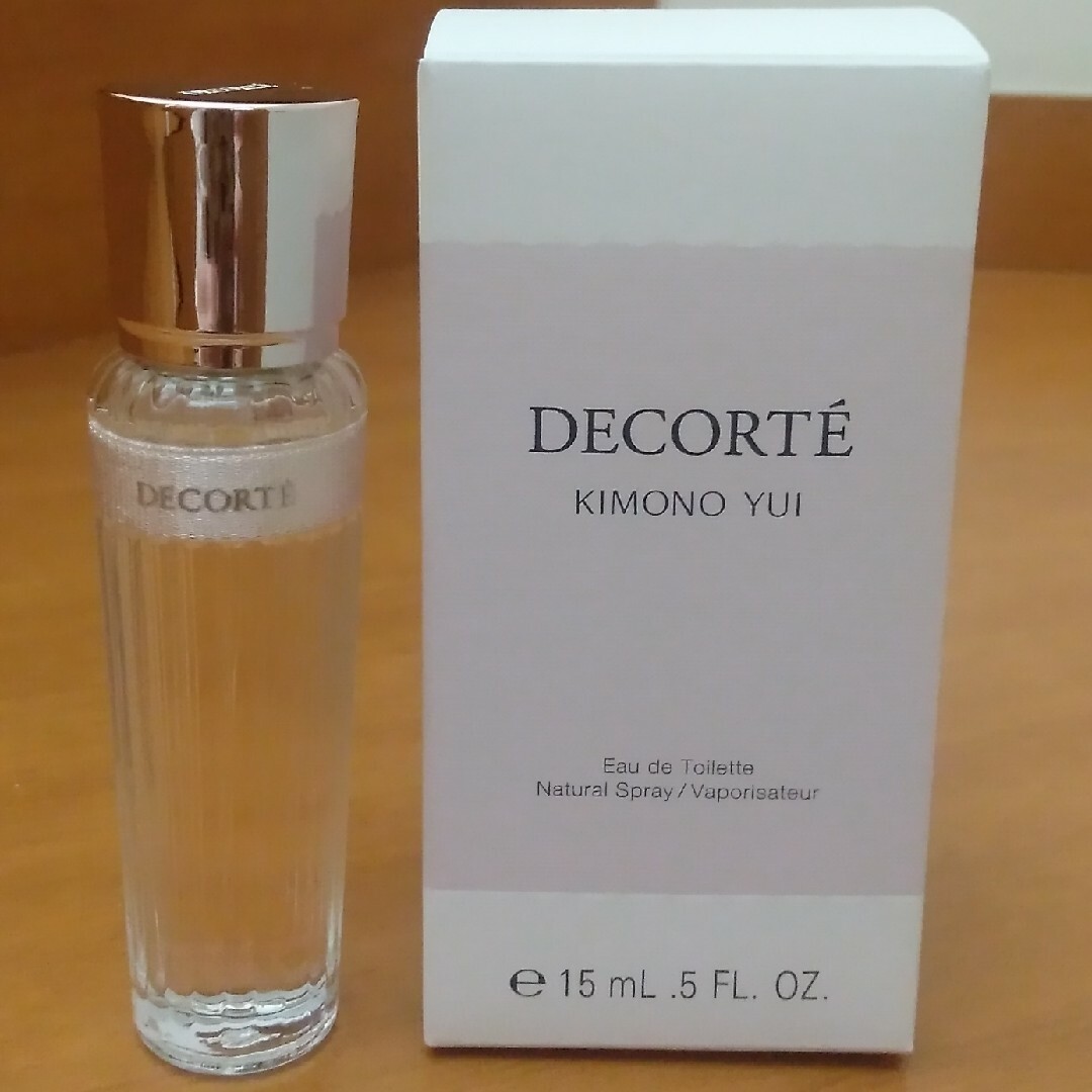 COSME DECORTE(コスメデコルテ)のコスメデコルテ　キモノ　ユイ　オードトワレ　15ml コスメ/美容の香水(香水(女性用))の商品写真