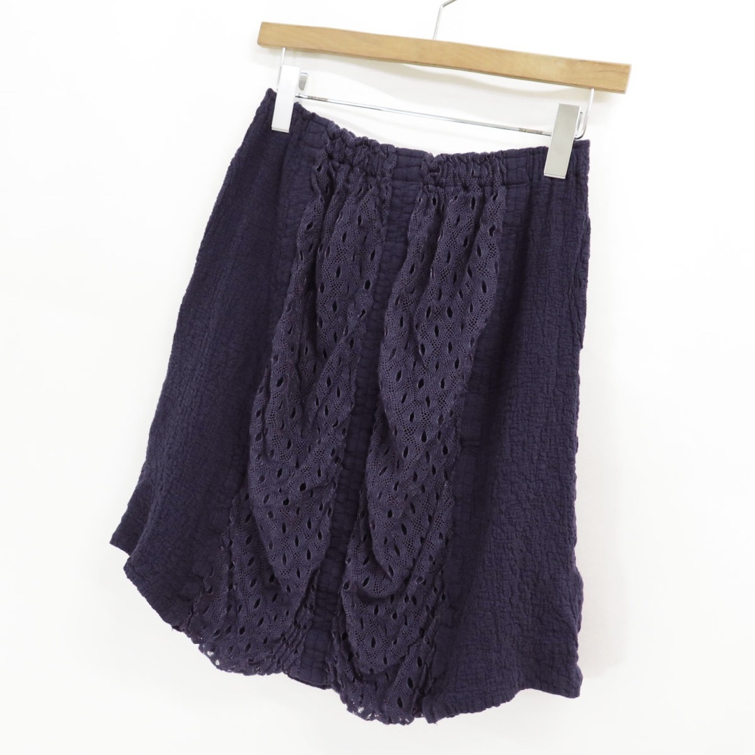 ISSEY MIYAKE(イッセイミヤケ)のme ISSEY MIYAKE イッセイミヤケ カリフラワー クロシェ スカート レディースのスカート(ひざ丈スカート)の商品写真