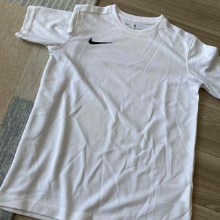 ナイキ(NIKE)のNIKE Tシャツ(Tシャツ/カットソー)