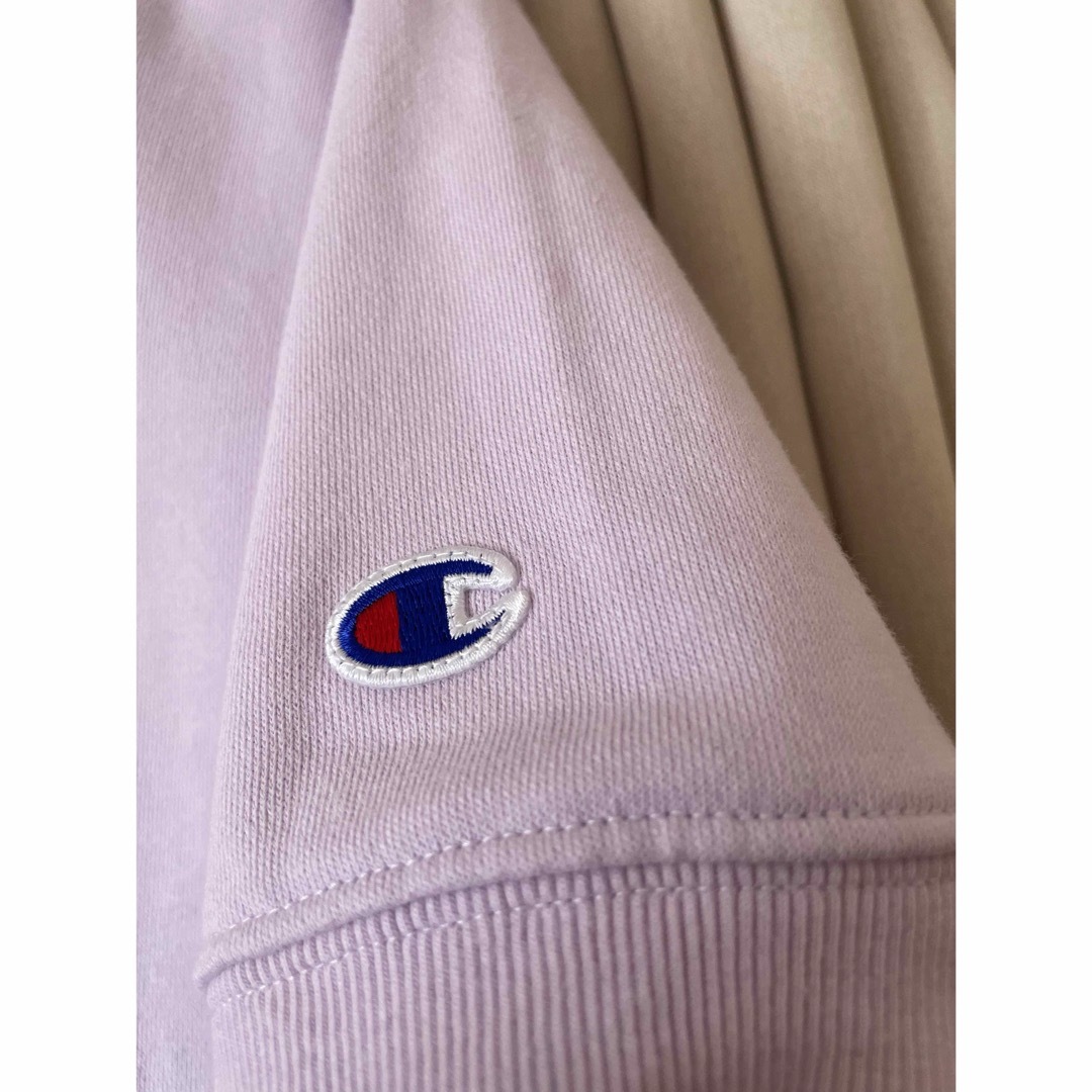 Champion(チャンピオン)のチャンピオン半袖　L 美品 レディースのトップス(Tシャツ(半袖/袖なし))の商品写真