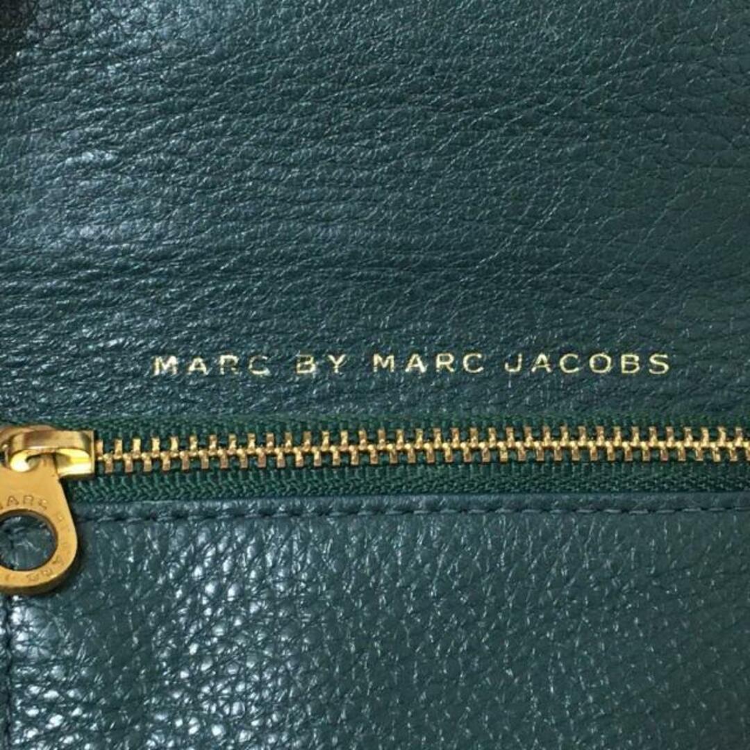 MARC BY MARC JACOBS(マークバイマークジェイコブス)のMARC BY MARC JACOBS(マークバイマークジェイコブス) 3つ折り財布 - M0001207B ダークグリーン レザー レディースのファッション小物(財布)の商品写真