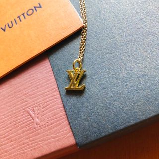 ルイヴィトン LOUIS VUITTON ロゴ ネックレス