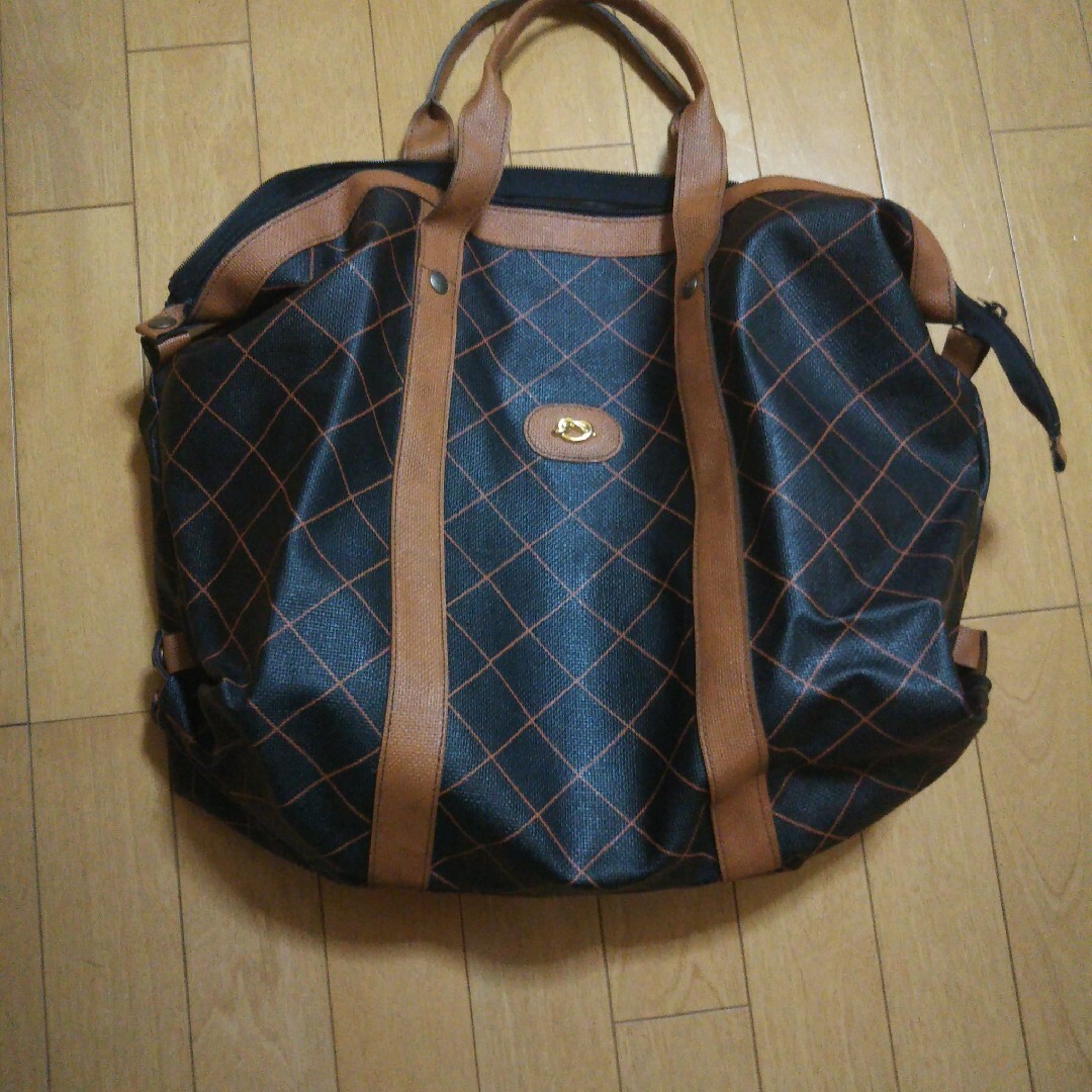 チェック 大きめバッグ レディースのバッグ(スーツケース/キャリーバッグ)の商品写真