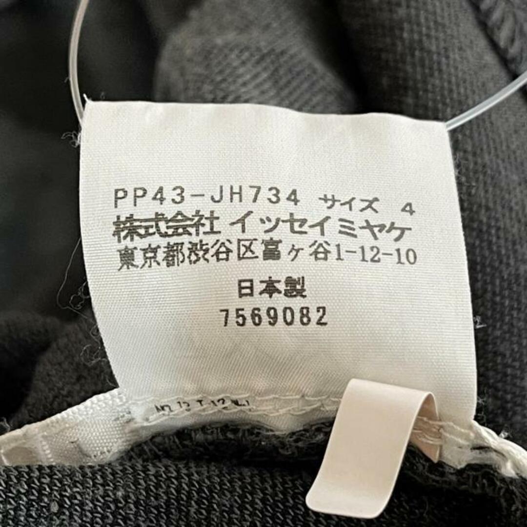 PLEATS PLEASE ISSEY MIYAKE(プリーツプリーズイッセイミヤケ)のPLEATS PLEASE(プリーツプリーズ) ワンピース サイズ4 XL レディース - グレー×黒 長袖/ひざ丈/プリーツ/チェック柄 レディースのワンピース(その他)の商品写真