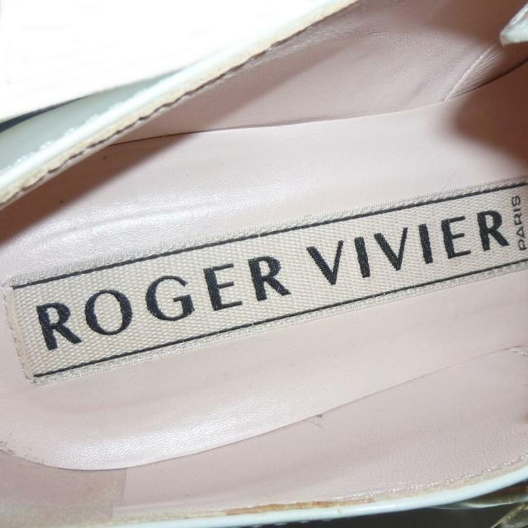 ROGER VIVIER(ロジェヴィヴィエ)のRogerVivier(ロジェヴィヴィエ) シューズ 37 レディース チャンキーソール モンクストラップシューズ 白 エナメル（レザー） レディースの靴/シューズ(その他)の商品写真