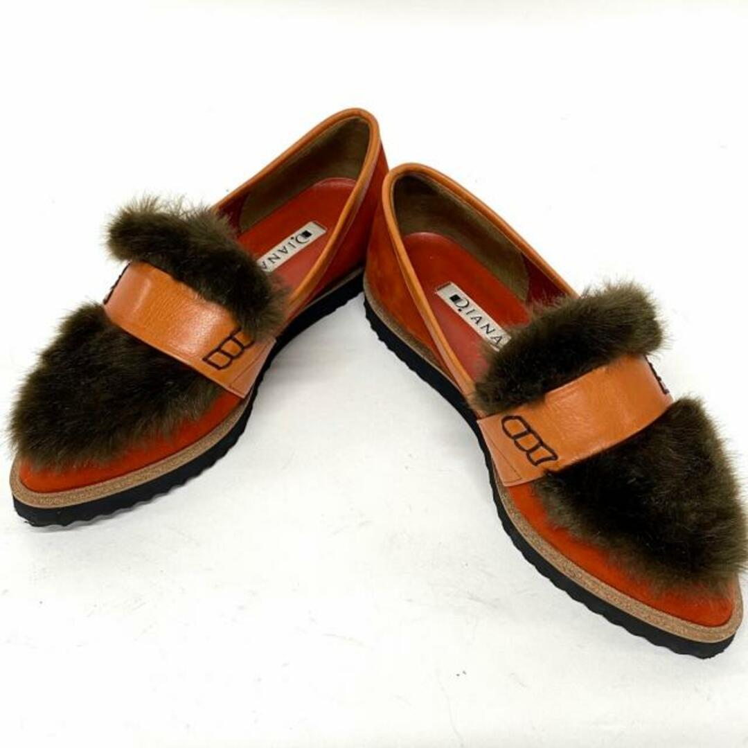 DIANA(ダイアナ)のDIANA(ダイアナ) ローファー 22 レディース美品  - オレンジ×ブラウン×ダークブラウン ヌバック×レザー×フェイクファー レディースの靴/シューズ(ローファー/革靴)の商品写真