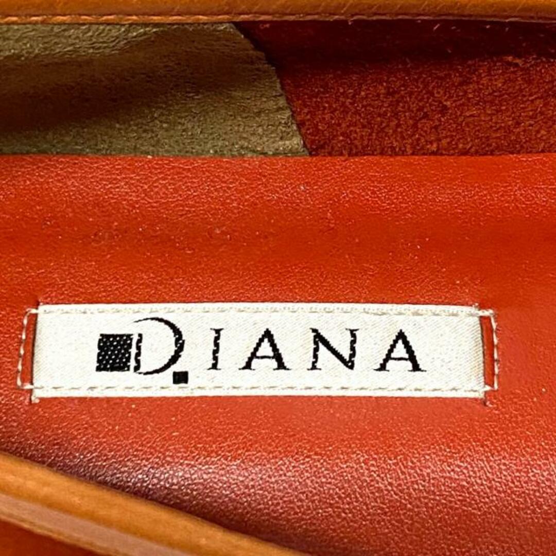 DIANA(ダイアナ)のDIANA(ダイアナ) ローファー 22 レディース美品  - オレンジ×ブラウン×ダークブラウン ヌバック×レザー×フェイクファー レディースの靴/シューズ(ローファー/革靴)の商品写真