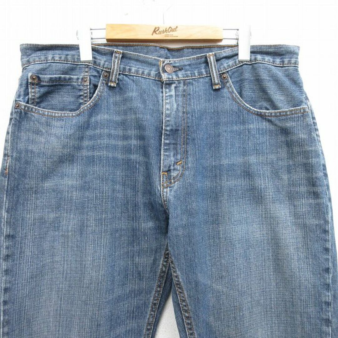 Levi's(リーバイス)のW34★古着 リーバイス Levis 559 ジーンズ メンズ ヒゲ コットン 紺 ネイビー デニム 24may13 中古 ボトムス ジーパン Gパン ロング パンツ メンズのパンツ(ワークパンツ/カーゴパンツ)の商品写真