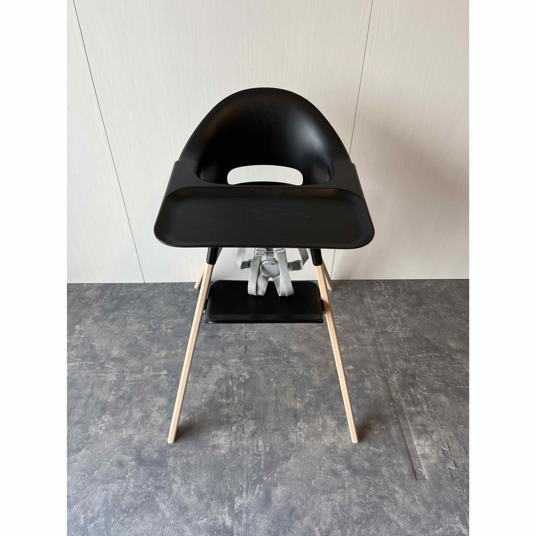 Stokke(ストッケ)のストッケ　クリック　ブラックナチュラル　クッション付き キッズ/ベビー/マタニティの寝具/家具(その他)の商品写真