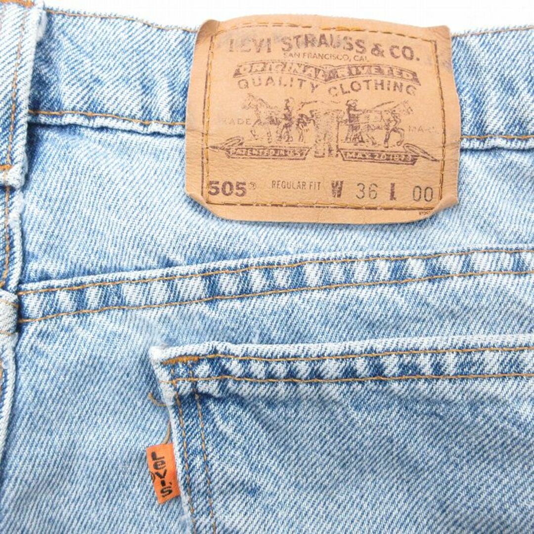 Levi's(リーバイス)のW36★古着 リーバイス Levis 505 ショート パンツ ショーツ メンズ 00年代 00s 紺 ネイビー デニム 24may13 中古 ボトムス 短パン ショーパン ハーフ メンズのパンツ(ワークパンツ/カーゴパンツ)の商品写真