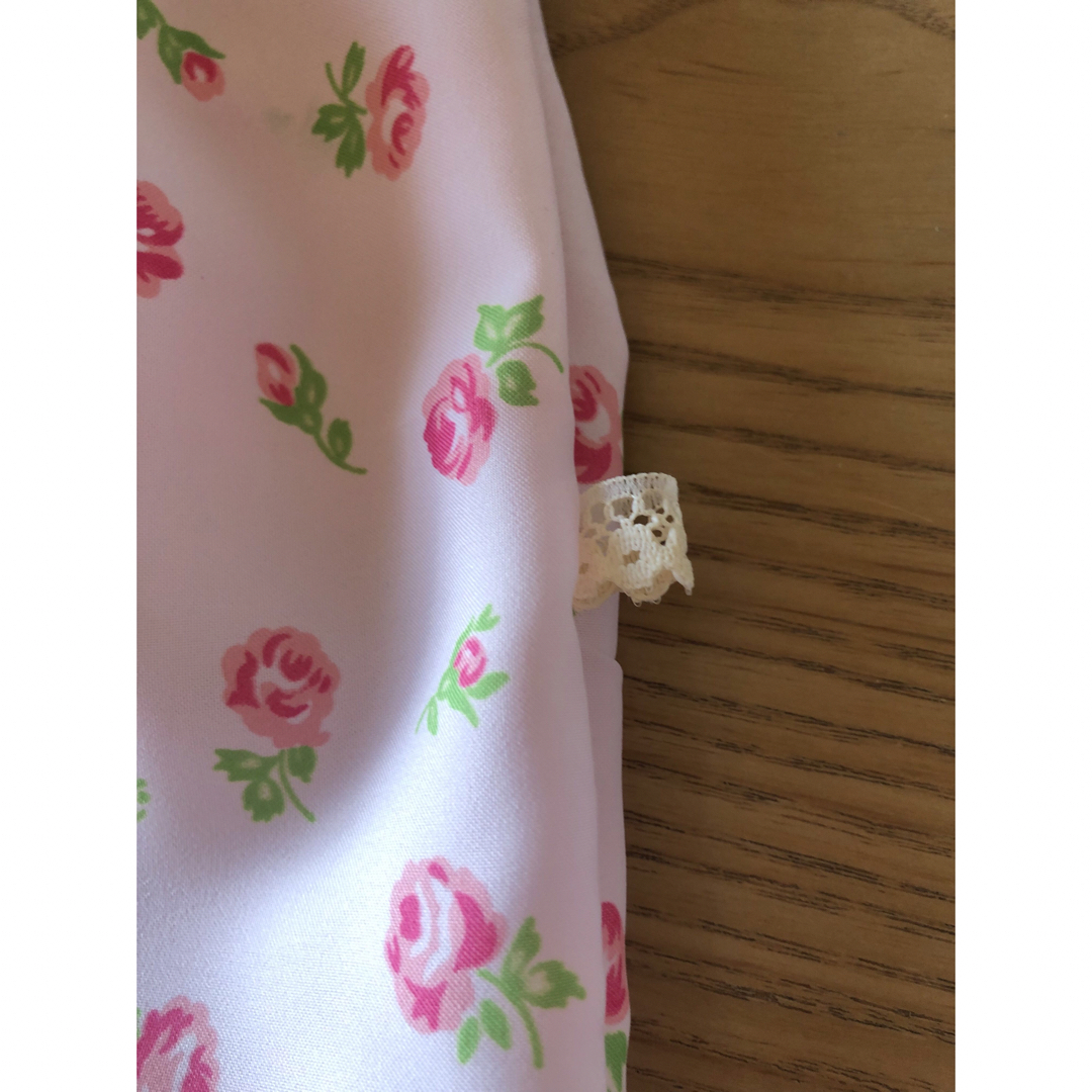 薔薇模様生地♡総レース巾着セット　B ハンドメイドのファッション小物(ポーチ)の商品写真