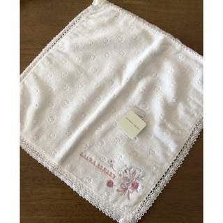 ローラアシュレイ(LAURA ASHLEY)のLAURA ASHLEYのタオルハンカチ(未使用品)レース(ハンカチ)