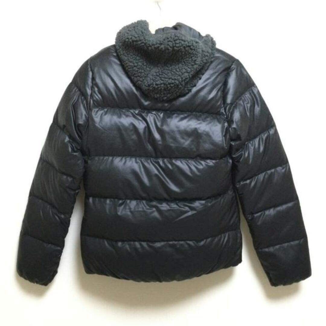 NIKE(ナイキ)のNIKE(ナイキ) ダウンジャケット サイズM レディース - 黒 長袖/冬 レディースのジャケット/アウター(ダウンジャケット)の商品写真
