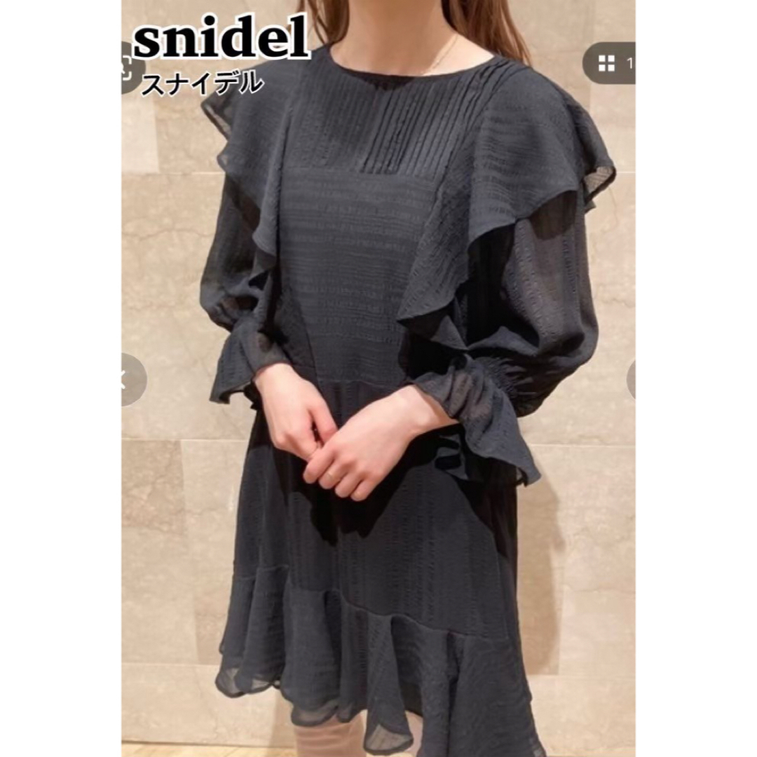 SNIDEL(スナイデル)のスナイデル　ワンピース レディースのワンピース(ひざ丈ワンピース)の商品写真