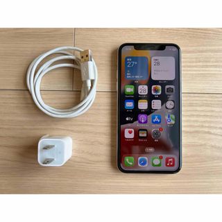 アイフォーン(iPhone)のSIMフリー美品Apple iPhone X シルバー 256GB AU 判定○(スマートフォン本体)