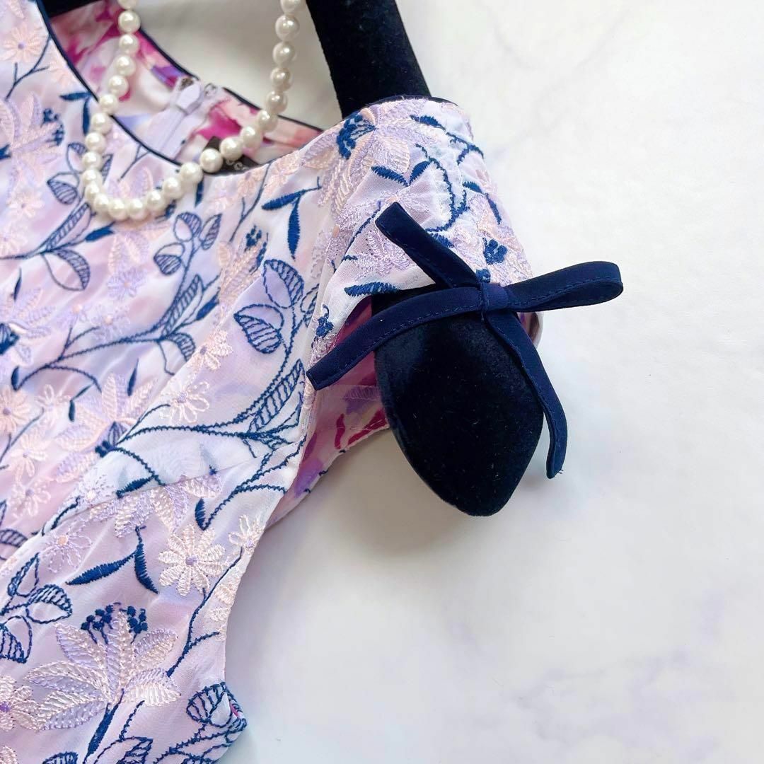 美品】トッカ 花柄総柄刺繍 ノースリーブワンピース 水彩 A