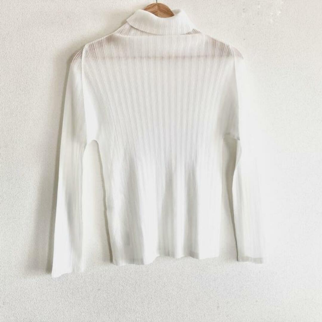 PLEATS PLEASE ISSEY MIYAKE(プリーツプリーズイッセイミヤケ)のPLEATS PLEASE(プリーツプリーズ) 長袖カットソー サイズ3 L レディース - アイボリー タートルネック/プリーツ レディースのトップス(カットソー(長袖/七分))の商品写真