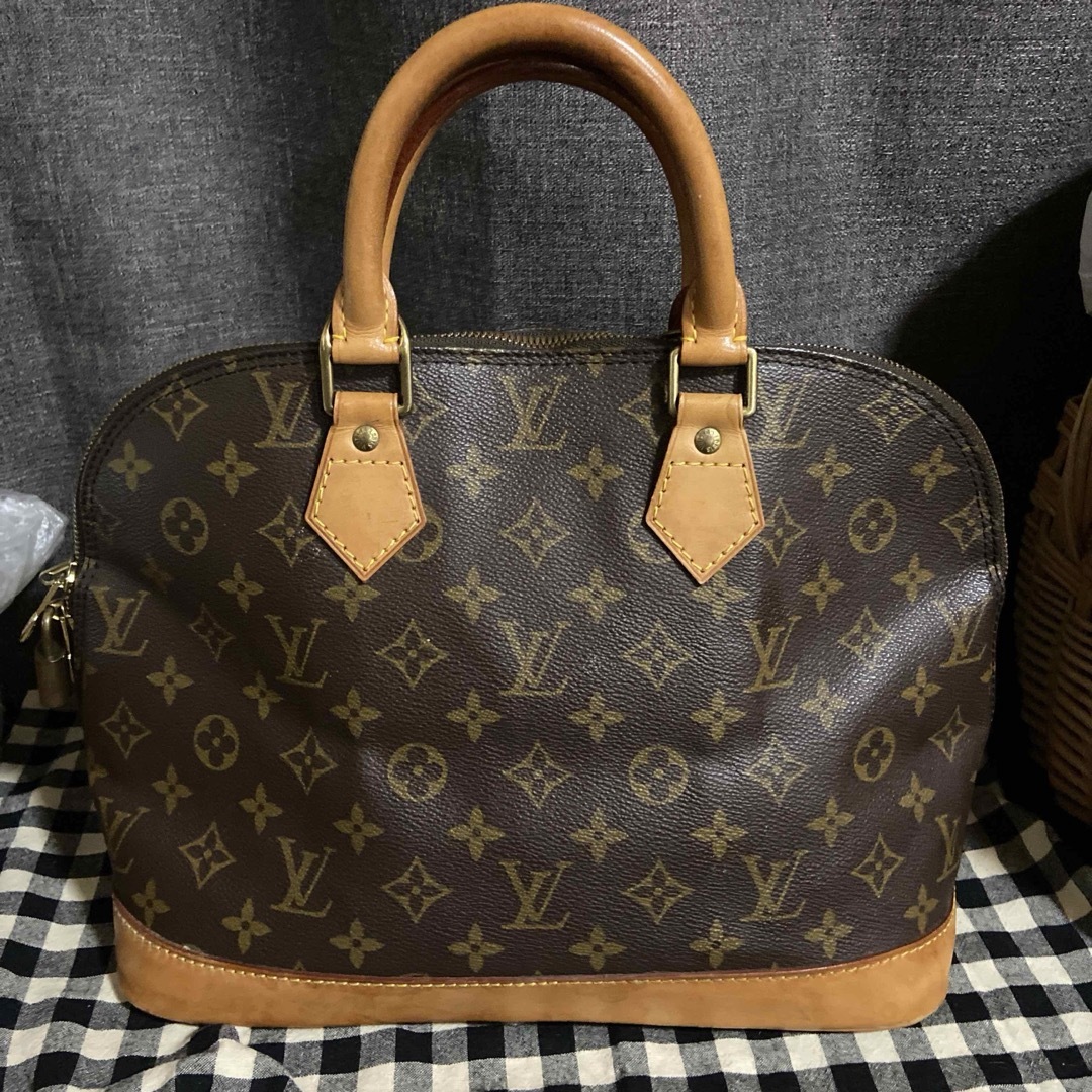 LOUIS VUITTON(ルイヴィトン)のルイヴィトン  アルマ レディースのバッグ(ハンドバッグ)の商品写真