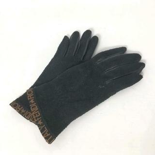 フェンディ(FENDI)のFENDI(フェンディ) 手袋 レディース - 黒 ポリエステル×レザー(手袋)