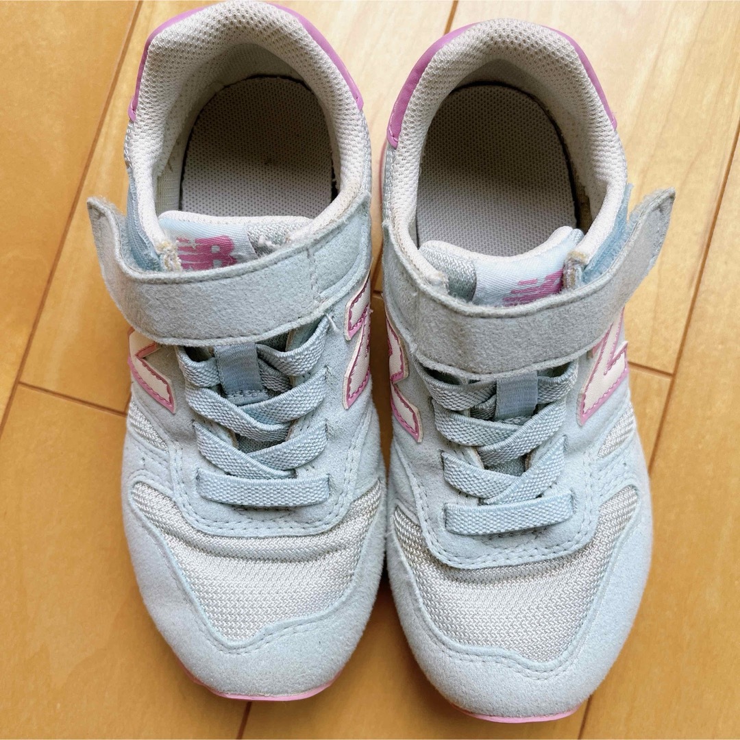 New Balance(ニューバランス)のNew Balance ニューバランス 373  17.0センチ ブルー キッズ/ベビー/マタニティのキッズ靴/シューズ(15cm~)(スニーカー)の商品写真