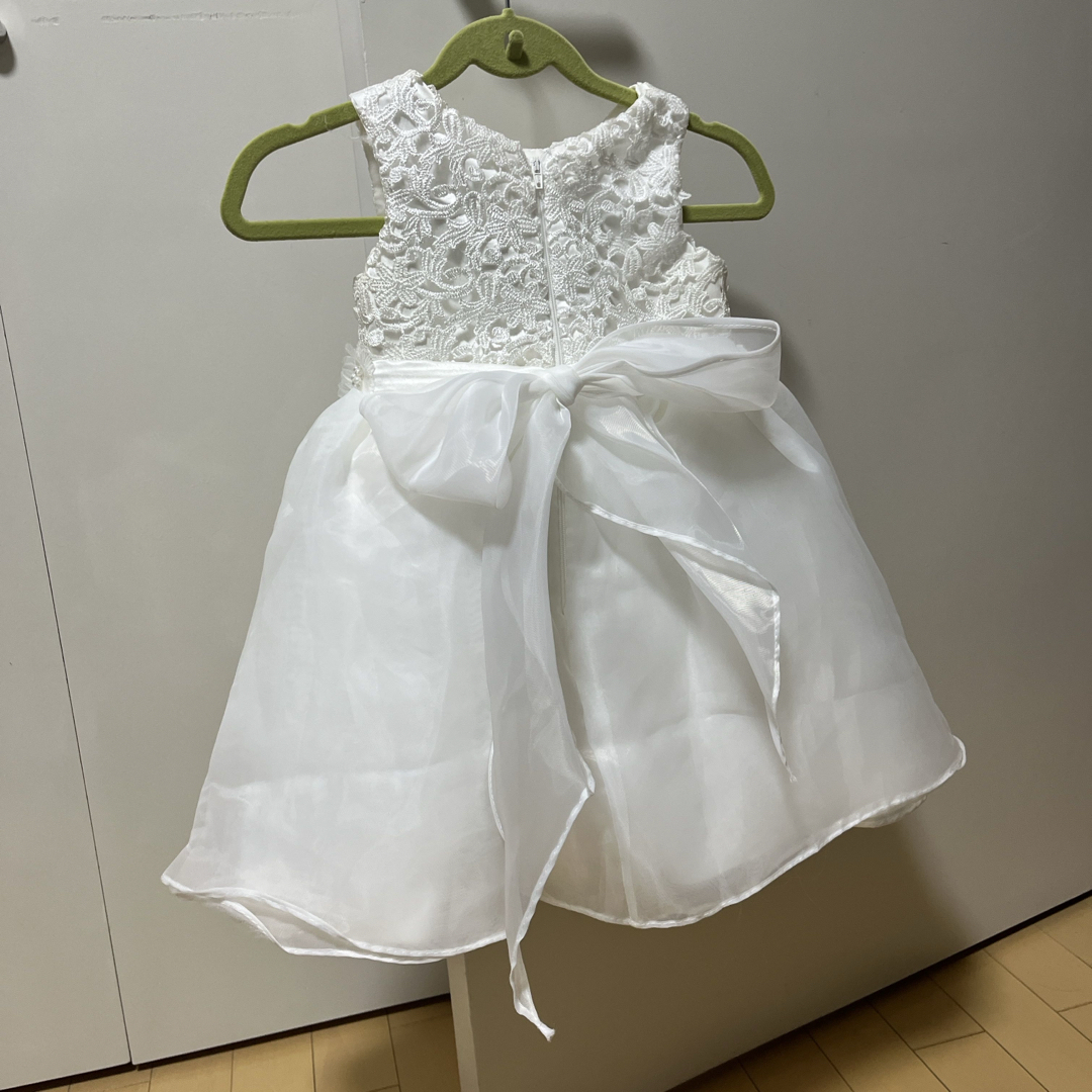 白　ドレス　子ども用　100cm キッズ/ベビー/マタニティのキッズ服女の子用(90cm~)(ドレス/フォーマル)の商品写真