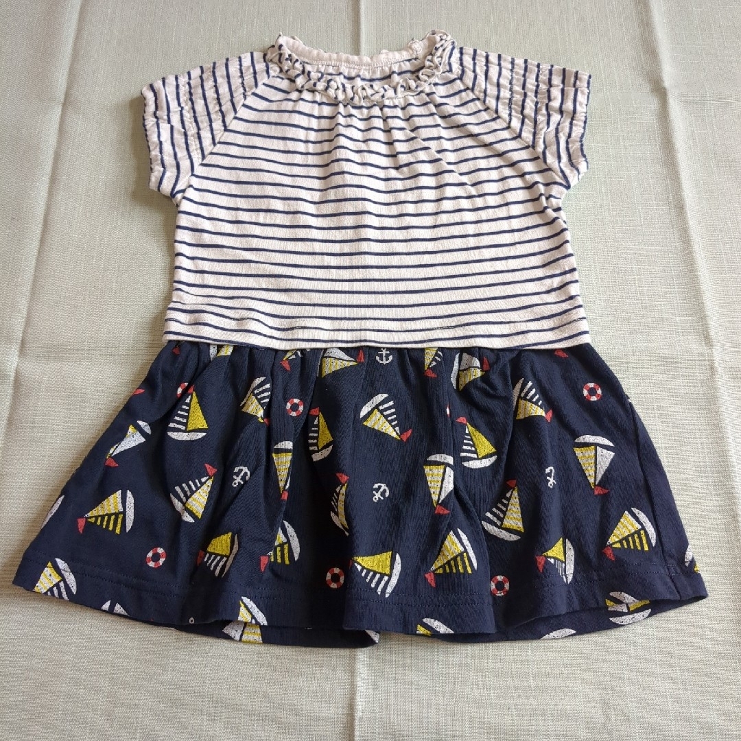 Combi mini(コンビミニ)のコンビミニ　Combimini　マリンワンピース　90 キッズ/ベビー/マタニティのキッズ服女の子用(90cm~)(ワンピース)の商品写真