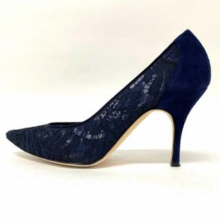 MANOLO BLAHNIK - MANOLO BLAHNIK(マノロブラニク) パンプス 38 レディース - ダークネイビー レース 化学繊維×スエード