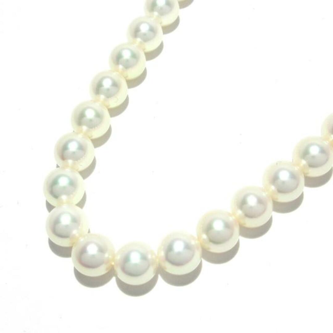 MIKIMOTO(ミキモト)のmikimoto(ミキモト) ネックレス美品  パール×シルバー 白×シルバー 6.5～6.9mm玉 レディースのアクセサリー(ネックレス)の商品写真