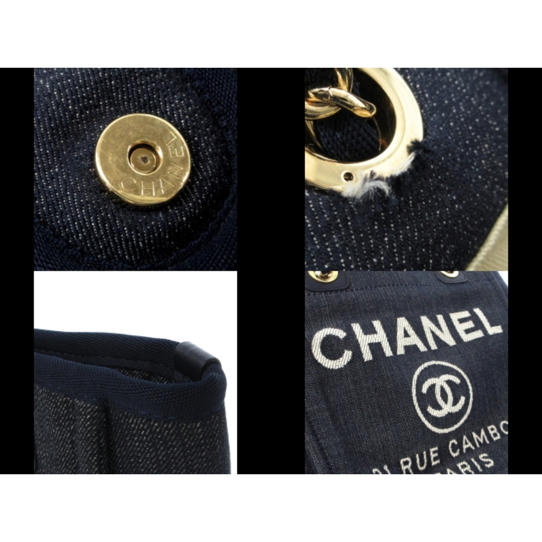 CHANEL(シャネル)のCHANEL(シャネル) トートバッグ レディース ドーヴィルラインPM A66939 ダークネイビー×白  チェーンショルダー/ゴールド金具 デニム×レザー レディースのバッグ(トートバッグ)の商品写真