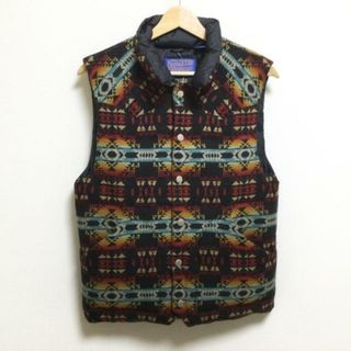 ペンドルトン(PENDLETON)のPENDLETON(ペンドルトン) ダウンベスト サイズS メンズ美品  - 黒×レッド×マルチ BEAMS/秋/冬(ダウンベスト)