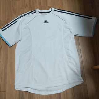 アディダス(adidas)のAdidas 　白色　半袖　ホワイト　Tシャツ　メンズ　サッカー　テニス　練習着(Tシャツ/カットソー(半袖/袖なし))