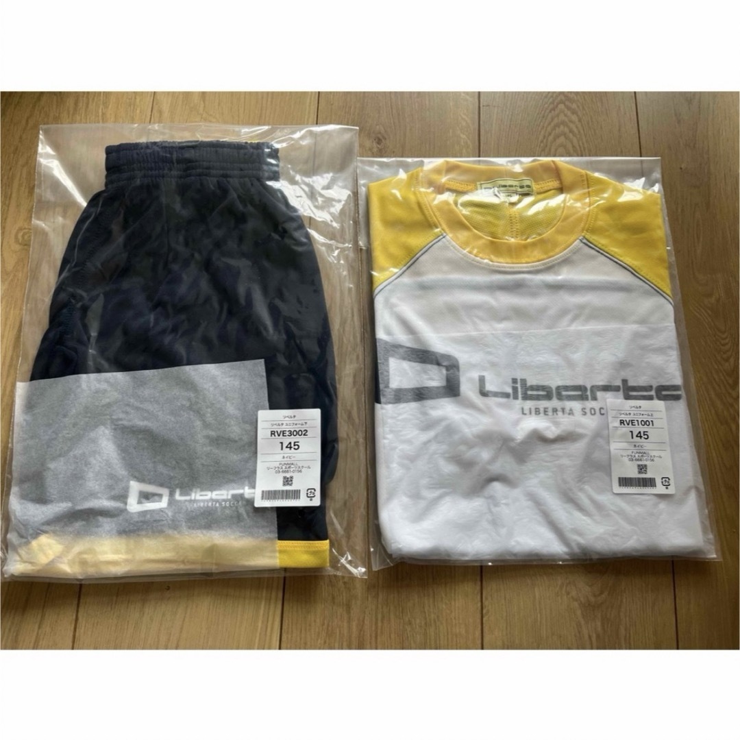 リベルタサッカースクール 145 ジャージ ユニフォーム 美品 リベルタサッカースクール 145 ジャージ ユニフォーム 美品