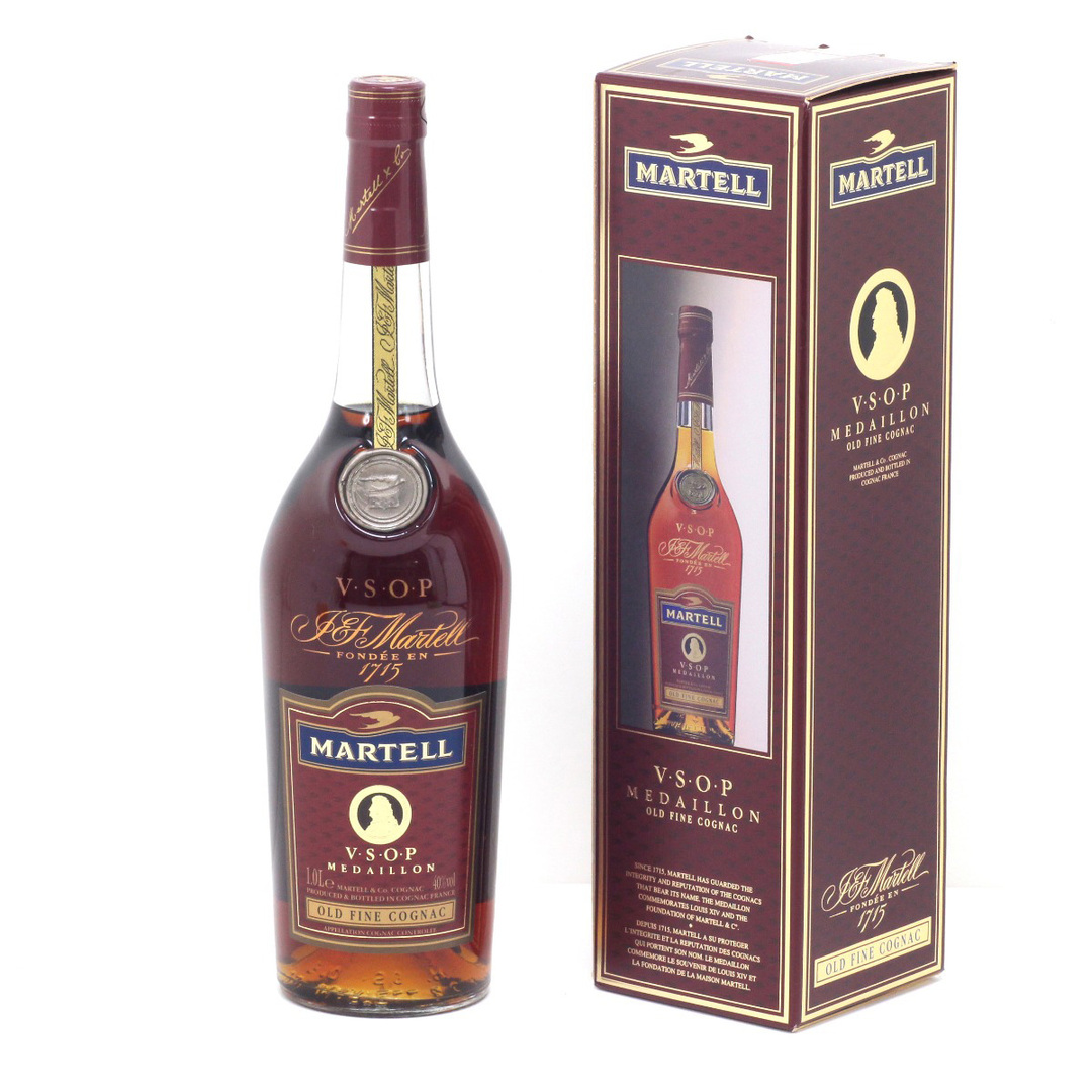 $$ MARTELL マーテル コニャック V.S.O.P MEDAILLON 1L 40度 箱付き 未開栓 食品/飲料/酒の酒(ブランデー)の商品写真