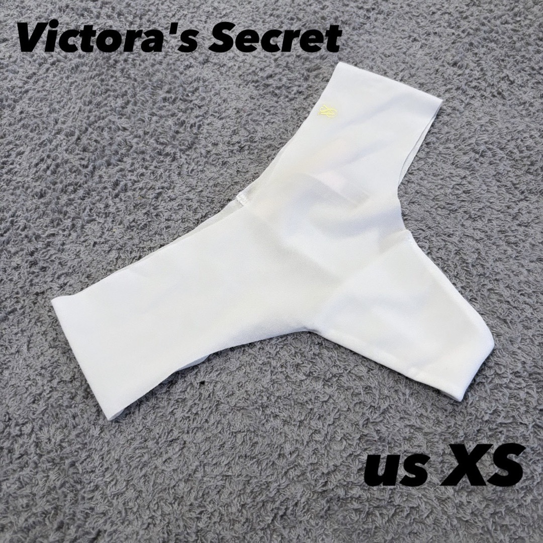 Victoria's Secret(ヴィクトリアズシークレット)のVictora's Secretヴィクトリアシークレット ショーツ Tバック 白 レディースの下着/アンダーウェア(ショーツ)の商品写真