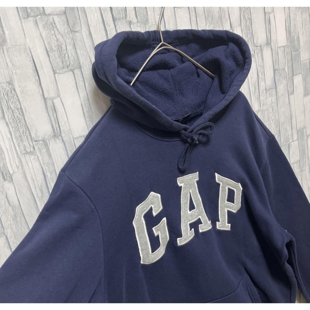 GAP(ギャップ)のGAP ギャップ パーカー スウェット 刺繍 S ワッペン ネイビー 裏起毛 メンズのトップス(パーカー)の商品写真