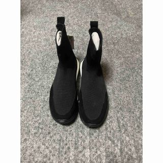 ザラ(ZARA)のZARA スニーカー　ブラック　24㎝(スニーカー)