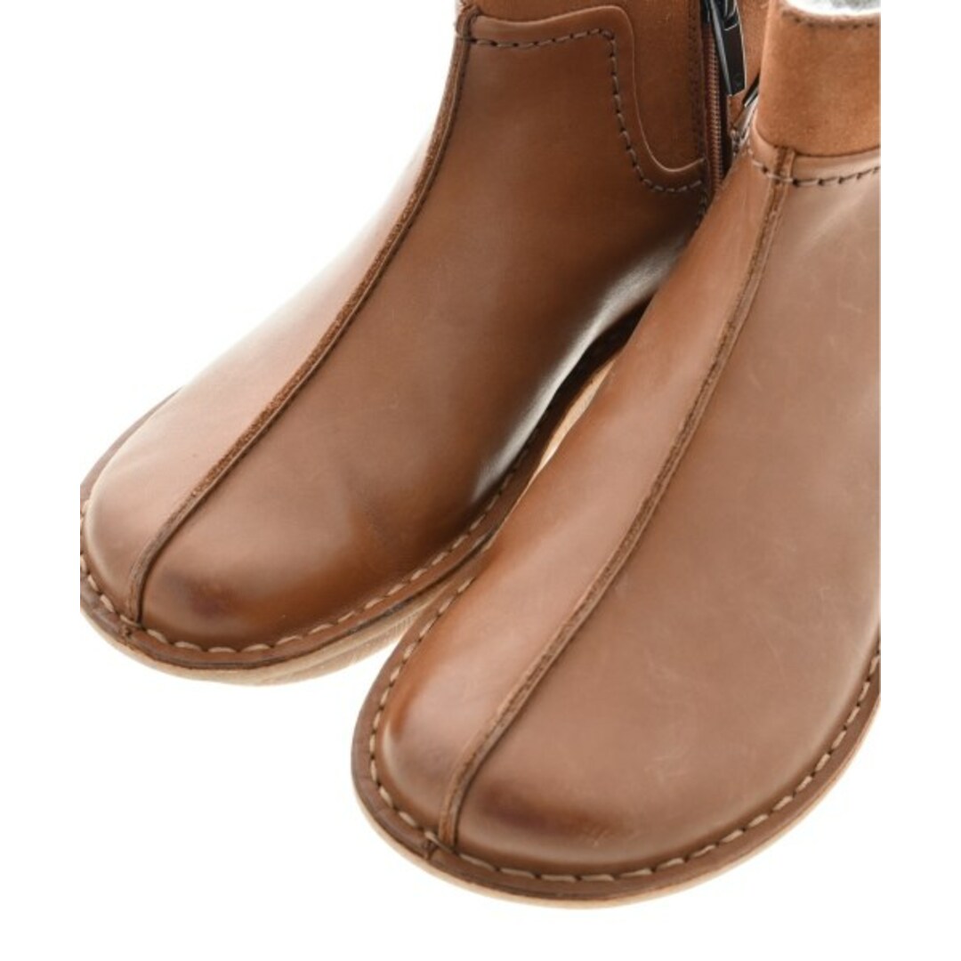 Clarks(クラークス)のclarks クラークス ブーツ UK5(23.5cm位) 茶 【古着】【中古】 レディースの靴/シューズ(ブーツ)の商品写真