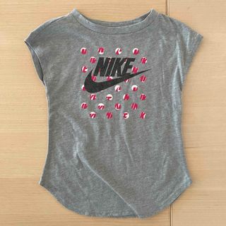 NIKE - NIKE Tシャツ　90