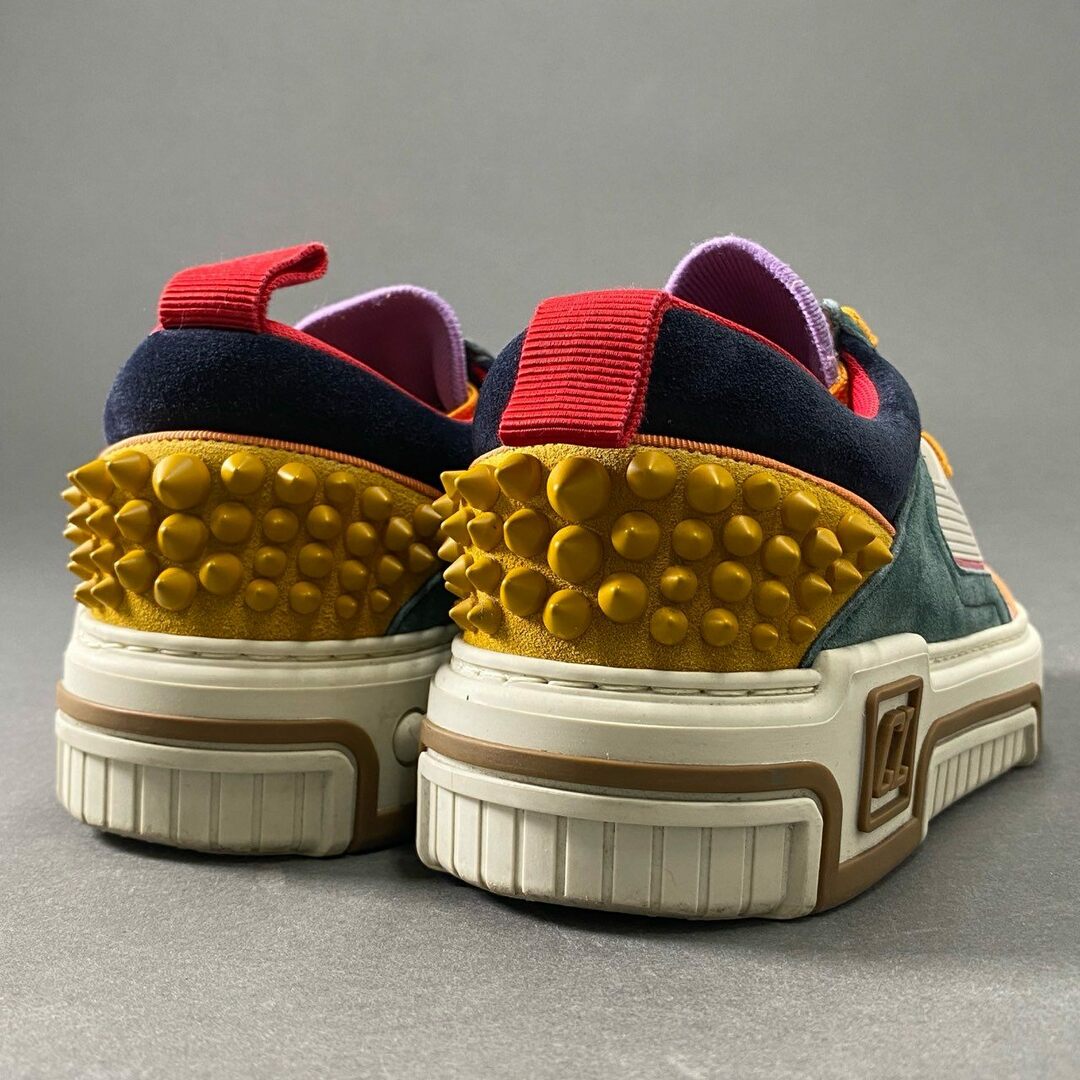 Christian Louboutin(クリスチャンルブタン)の4e14 23年モデル Christian Louboutin クリスチャンルブタン ASTROLOUBI DONNA FLAT CLバージティーロゴ レザースニーカー 35 マルチカラー レディース 靴 レディースの靴/シューズ(スニーカー)の商品写真