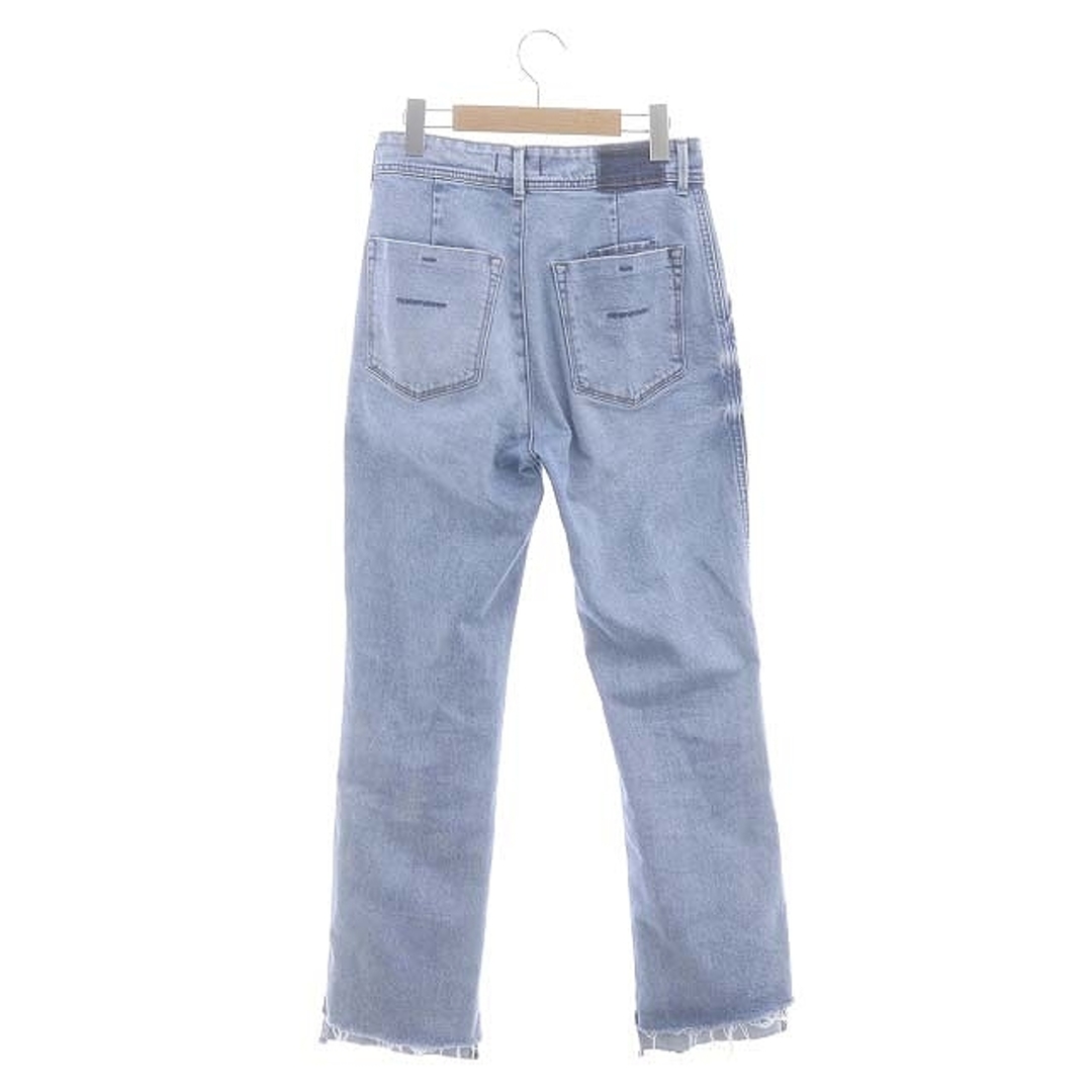 YANUK(ヤヌーク)のヤヌーク 22SS ECO DENIM フレアスリットデニムパンツ レディースのパンツ(デニム/ジーンズ)の商品写真