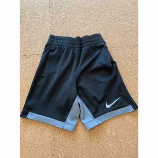 ナイキ(NIKE)のナイキ　ドライフィット　ハーフパンツ　110 120 サッカー　XS(ウェア)