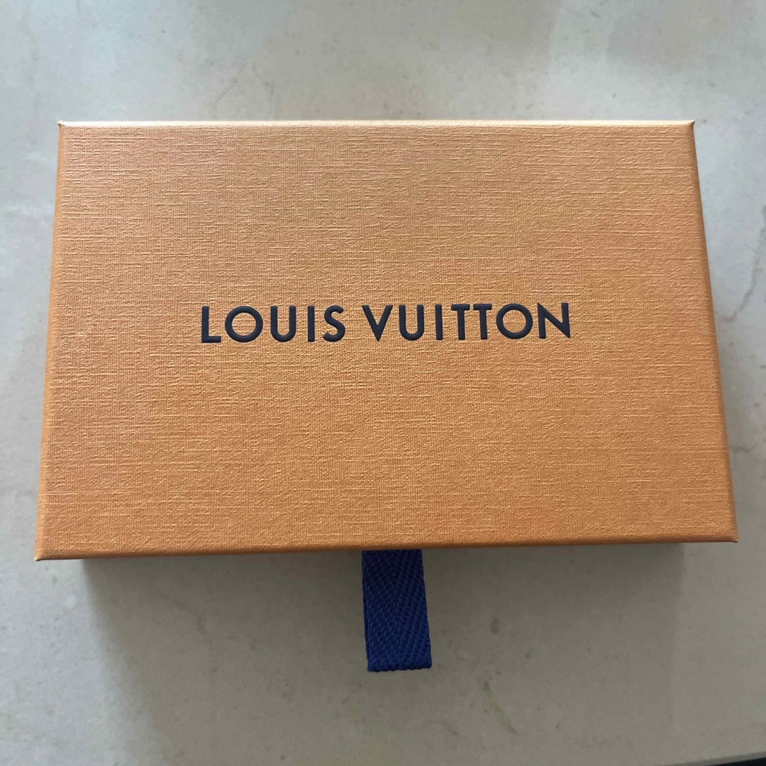 LOUIS VUITTON(ルイヴィトン)のLOUIS VUITTON 箱のみ レディースのバッグ(ショップ袋)の商品写真